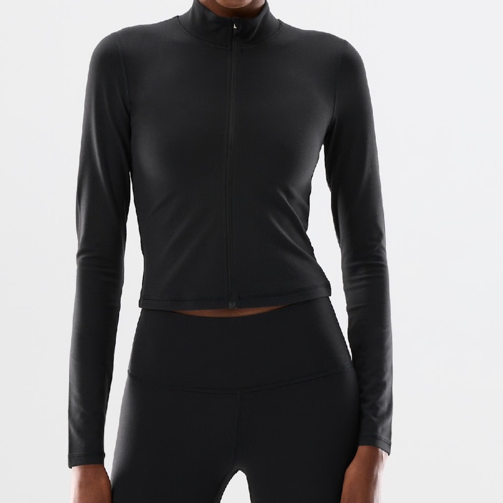 ๐ค Aritzia TNA Golden Butter Limit Black Women's Zip Up Jacket L ๐ค - Picture 2 of 7